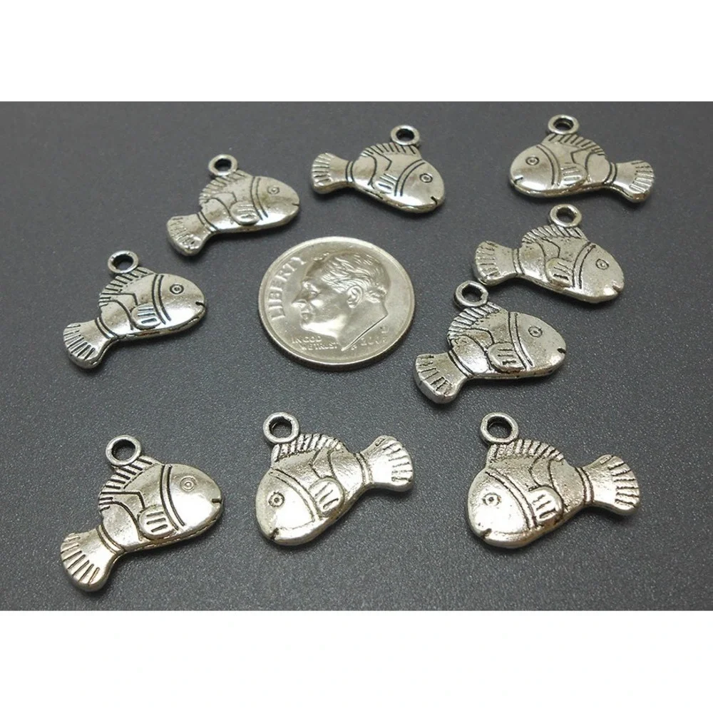 10pcs Clownfish‎ Charms silver tone clown fish ocean life, jewelry supplies